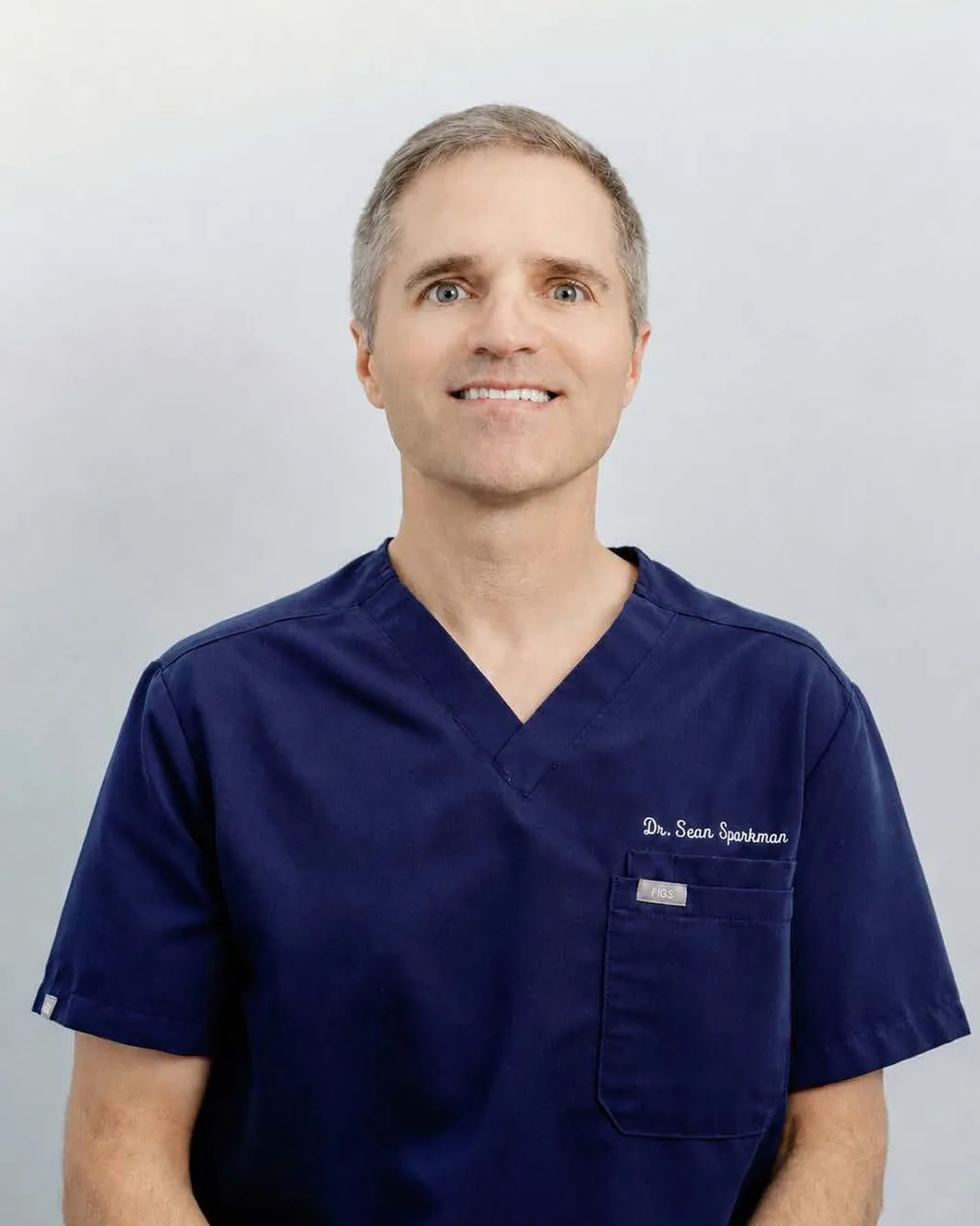 Portrait of Dr. Sean Sparkman, Owner and Veterinarian